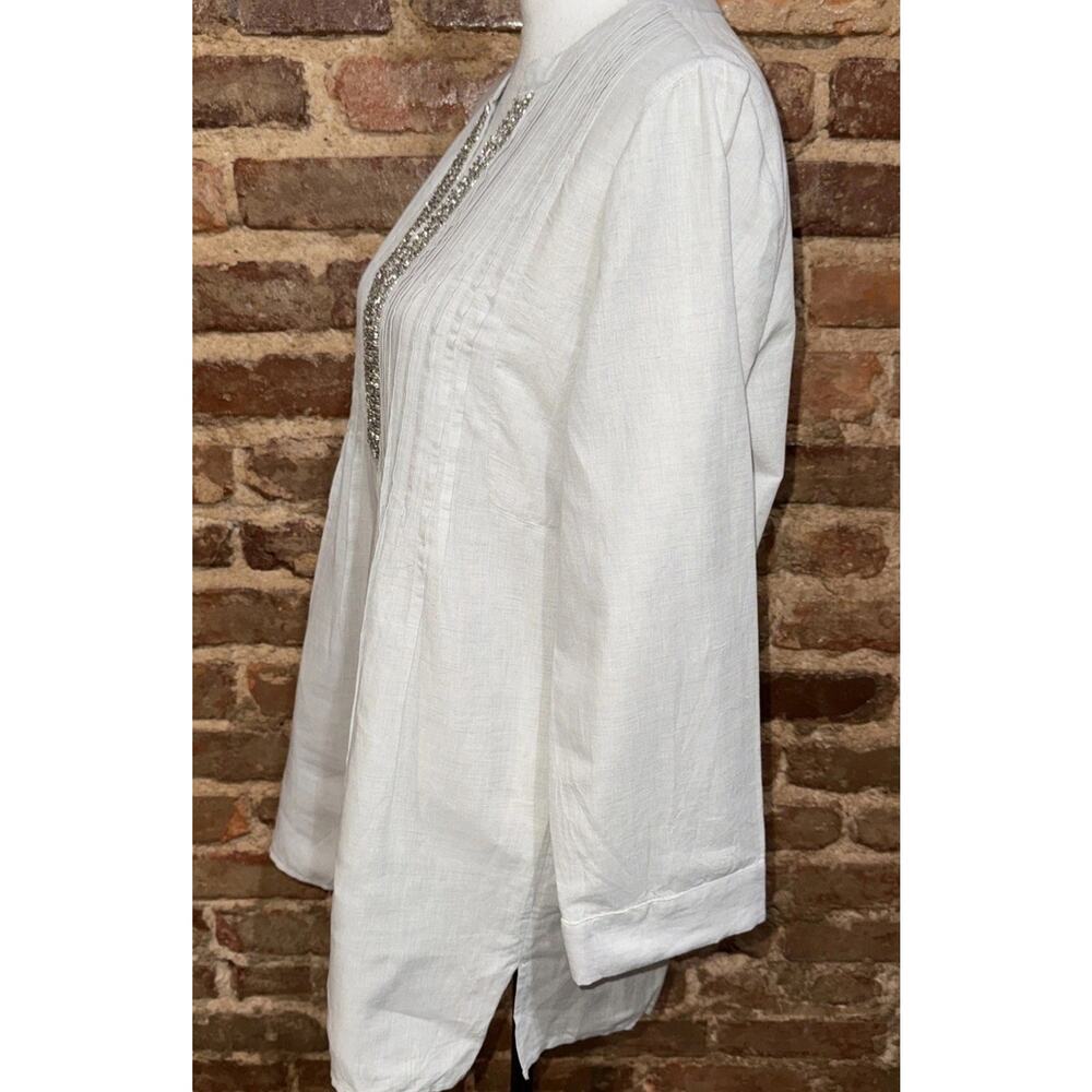 Chico’s NWT Sz 1 Gray Linen Cotton Blend Jeweled Pleated Neck Tunic Beachy Fun - Picture 3 of 9
